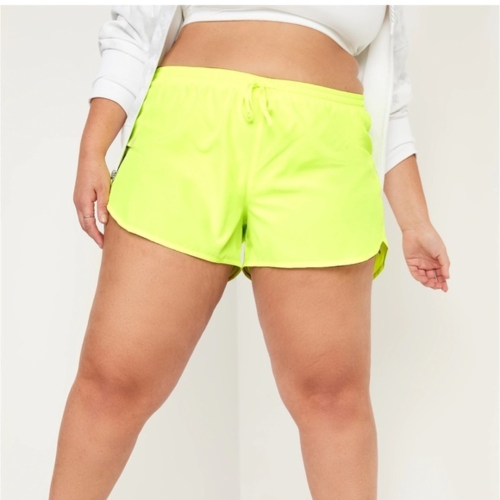 Old Navy Dolphin-Hem Run Shorts Highlighter Green Plus Size 3X & 4X NWT